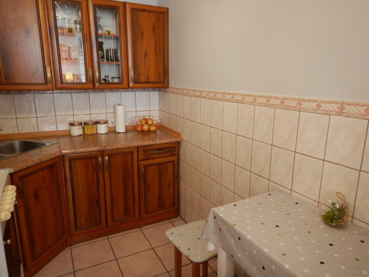 Apartamento Apartament Piastowska Kamienna Gora Exterior foto